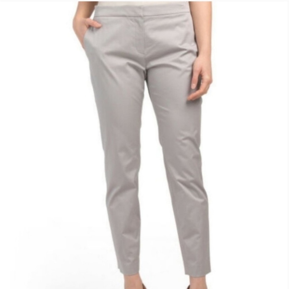 Theory Thaniel Z2 Cauldwell Slim Pant in Silver Ice       Women’s size 4